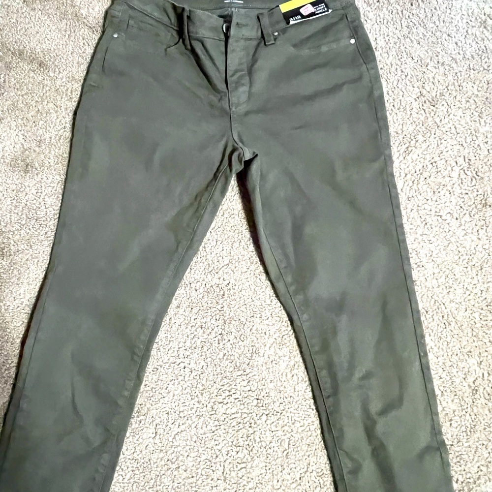 Ankle skinny pants